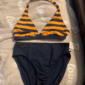 2 piece bathing suit